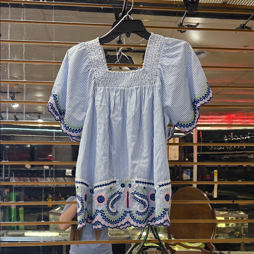 Crown & Ivy Blue and White Embroidered Blouse
